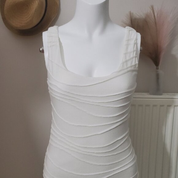 XXI White Bodycon Textured Dress- S - Picture 7 of 16